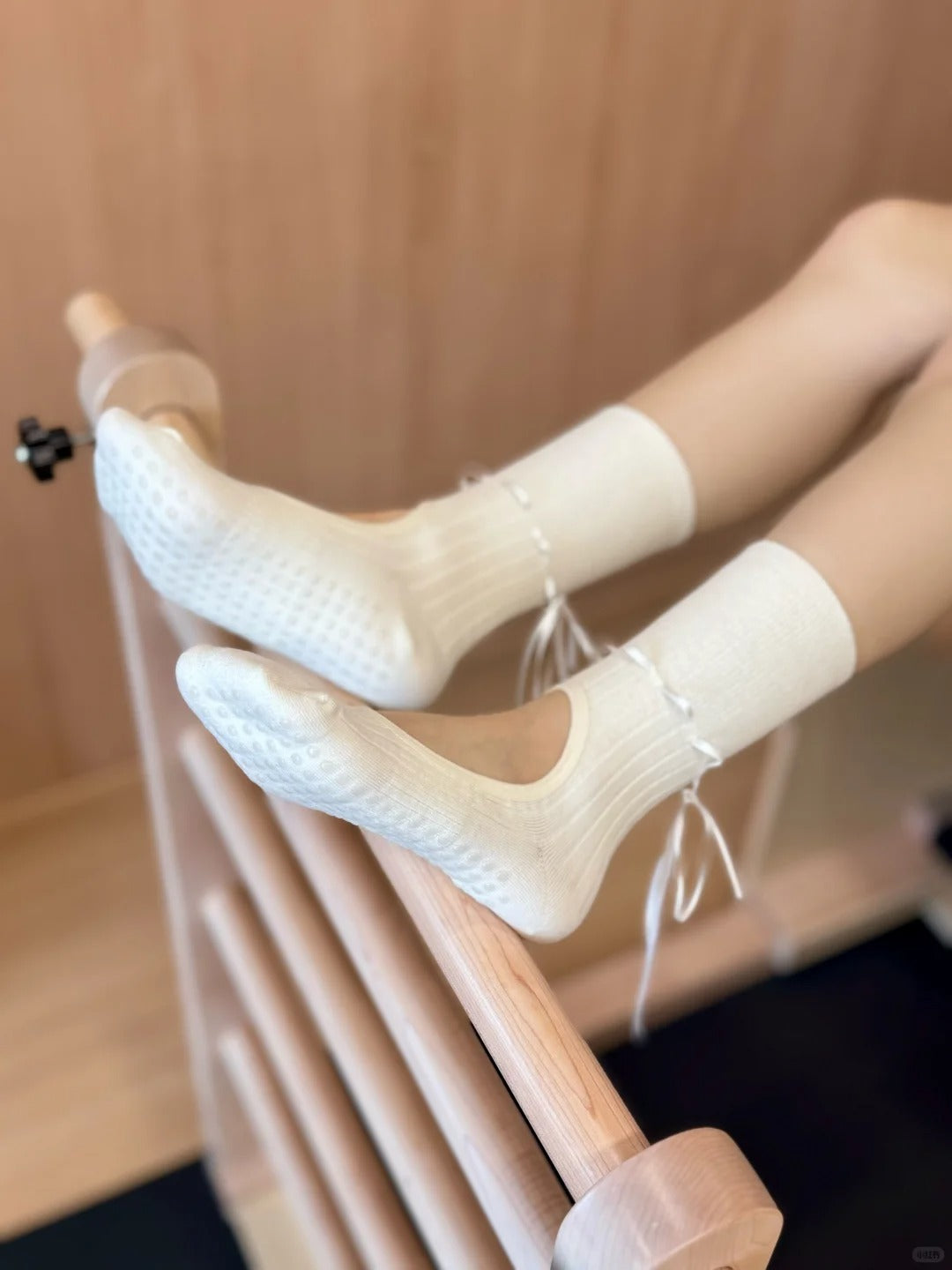 Ribbon Tie Pilates Grip Socks Non-Slip Ballet & Barre Socks for Women